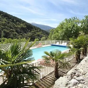 La Baptistine Face Au Ventoux Plaisians